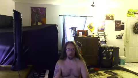 shredmancer online show from May 9, 8:47 pm