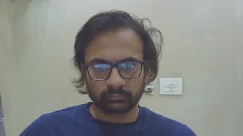 shubhamkhandelwal123 online show from May 7, 8:42 am