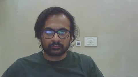 shubhamkhandelwal123 online show from May 9, 2:44 pm