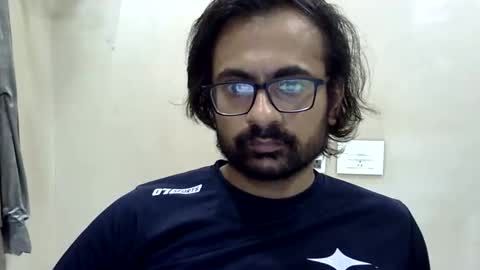shubhamkhandelwal123 online show from May 11, 10:43 am