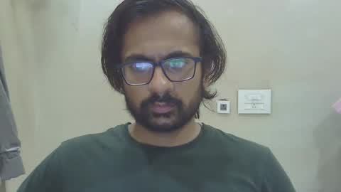 shubhamkhandelwal123 online show from May 13, 4:59 pm