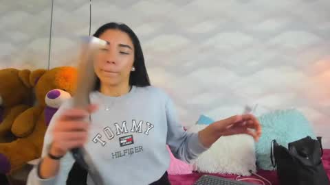 Snapshot of shumy_angels chatting on September 12, 3:39 am ZUMY ANGELS online show from September 12, 3:39 am