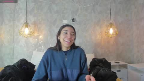 Snapshot of shumy_angels chatting on November 10, 4:44 am ZUMY ANGELS online show from November 10, 4:44 am