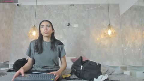 Snapshot of shumy_angels chatting on November 27, 4:25 am ZUMY ANGELS online show from November 27, 4:25 am