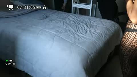 Snapshot of shvrkbxy chatting on February 18, 2:27 pm shvrkbxy online show from February 18, 2:27 pm