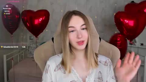 Polly online show from February 10, 12:15 am