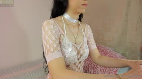 Snapshot of shy_angel_30 chatting on April 9, 1:05 pm Angel online show from April 9, 1:05 pm