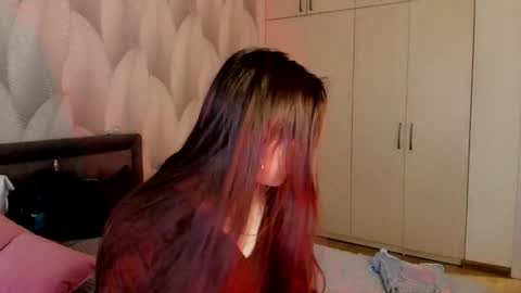 Mika online show from December 17, 3:23 am