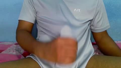 shyeyes online show from December 6, 3:22 pm