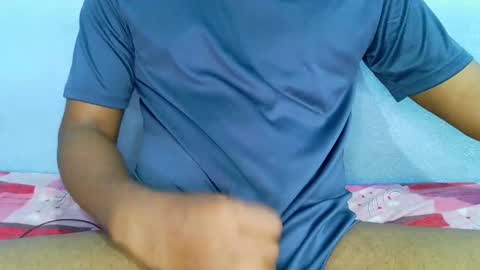 shyeyes online show from December 30, 7:26 am