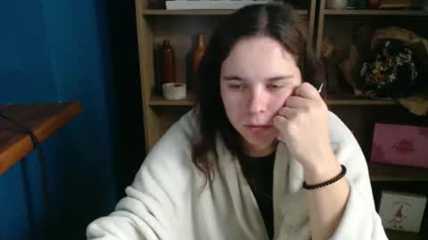 shy_lil online show from October 1, 6:41 am