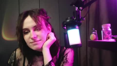 shy_miracle online show from April 14, 1:28 pm