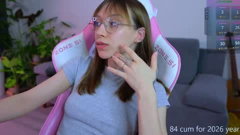 Snapshot of shy_or_horny chatting on April 2, 2:42 am HI i am Marcy online show from April 2, 2:42 am