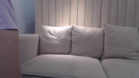 Snapshot of shy_schoolgirl_ chatting on January 29, 7:43 pm shy_schoolgirl_ online show from January 29, 7:43 pm