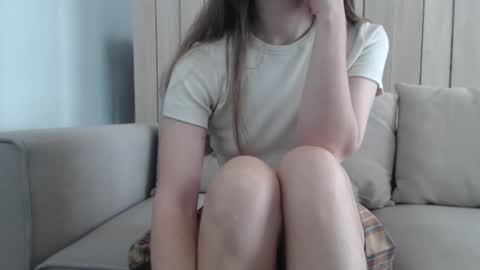 Snapshot of shy_schoolgirl_ chatting on February 8, 9:03 am shy_schoolgirl_ online show from February 8, 9:03 am