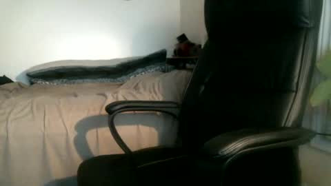 Snapshot of shyboyhugecum2020 chatting on June 22, 3:58 am shyboyhugecum2020 online show from June 22, 3:58 am