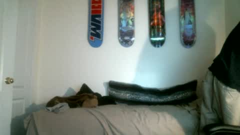 Snapshot of shyboyhugecum2020 chatting on June 27, 4:17 am shyboyhugecum2020 online show from June 27, 4:17 am