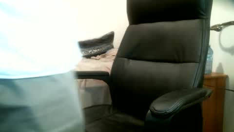 Snapshot of shyboyhugecum2020 chatting on June 30, 3:29 am shyboyhugecum2020 online show from June 30, 3:29 am