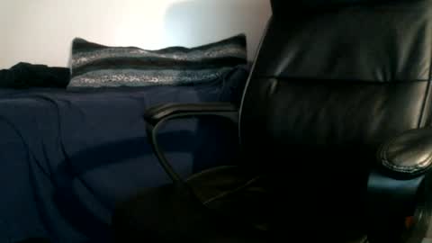 Snapshot of shyboyhugecum2020 chatting on July 20, 2:37 am shyboyhugecum2020 online show from July 20, 2:37 am