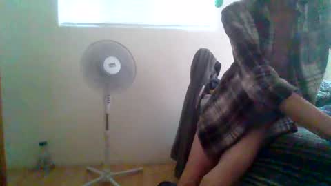 shyboyjohnnie online show from July 17, 12:50 am