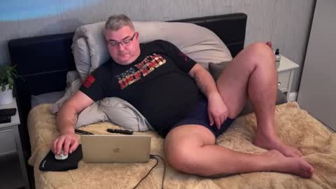 Snapshot of shyboymat69 chatting on October 29, 5:25 pm shyboymat69 online show from October 29, 5:25 pm