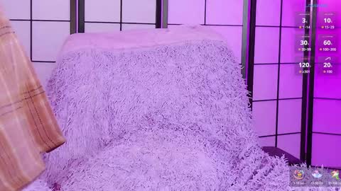 Lillie CeciliaLaura and Avril online show from February 11, 7:41 pm