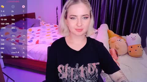 Effie online show from December 10, 5:55 pm