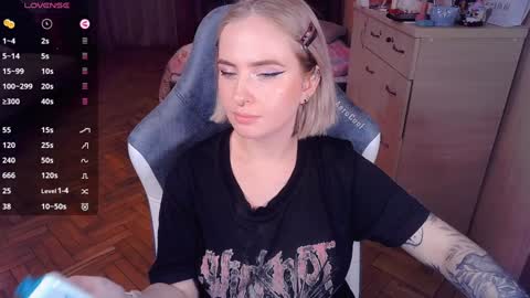 Effie online show from January 2, 9:18 pm