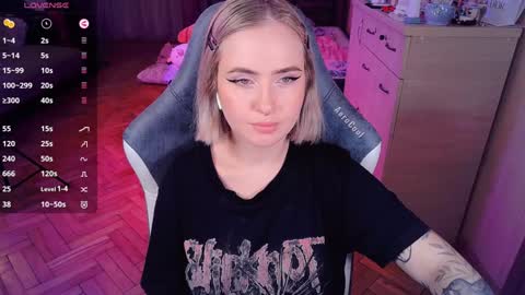 Effie online show from January 9, 6:15 pm