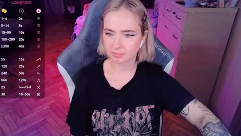 Effie online show from January 13, 5:23 pm