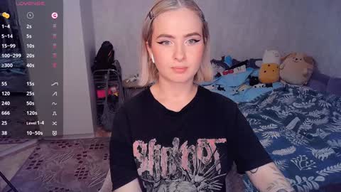 Effie online show from February 5, 5:31 pm