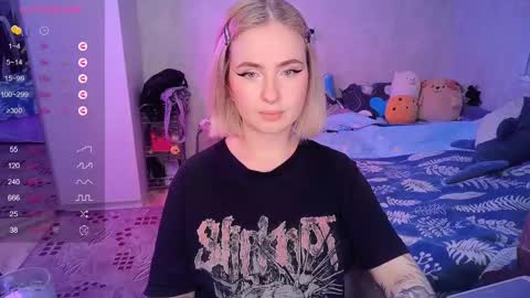 Effie online show from February 12, 6:30 pm