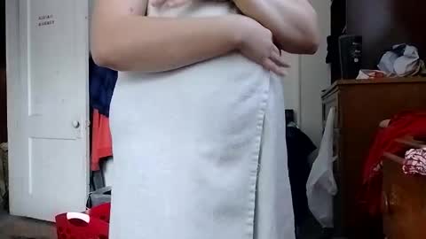 Snapshot of shylee538825 chatting on October 13, 3:56 pm shylee538825 online show from October 13, 3:56 pm