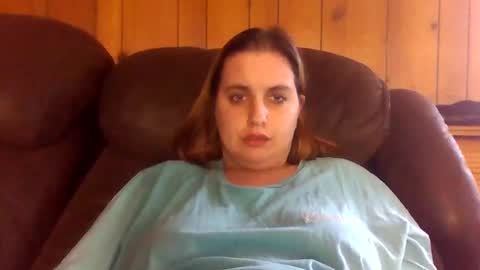 Snapshot of shylee538825 chatting on October 28, 5:04 pm shylee538825 online show from October 28, 5:04 pm