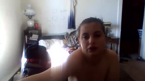 Snapshot of shylee538825 chatting on November 4, 3:22 pm shylee538825 online show from November 4, 3:22 pm