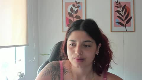 shylittlebunny online show from April 15, 4:14 pm