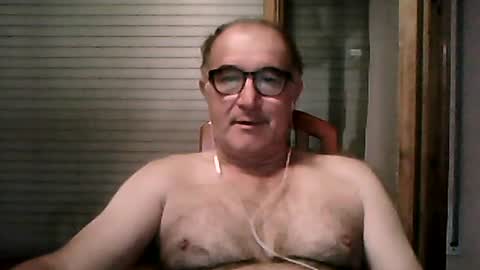 shymmy10 online show from August 6, 4:14 am