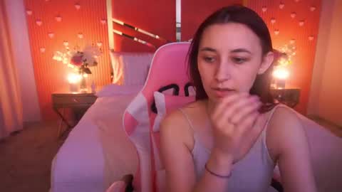Snapshot of shyy_jany chatting on June 27, 1:17 pm shyy_jany online show from June 27, 1:17 pm