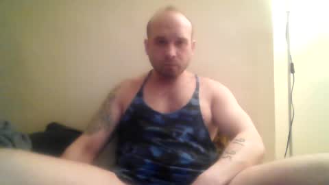 Snapshot of sia355 chatting on January 4, 2:35 pm sia355 online show from January 4, 2:35 pm