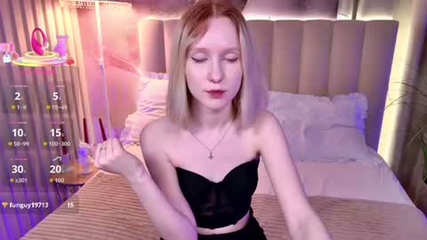 Sia online show from June 10, 12:15 pm