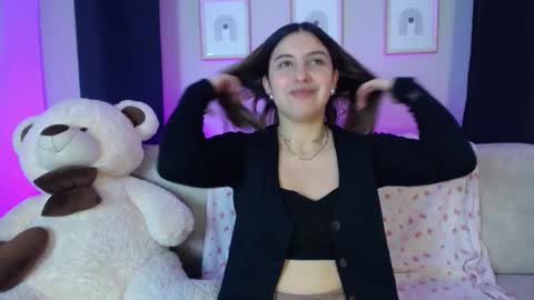 Snapshot of sia_wattson chatting on December 14, 10:25 pm Sia online show from December 14, 10:25 pm