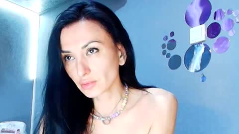 Siaconna online show from June 6, 7:46 am