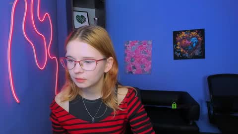 Snapshot of siana_ruby chatting on April 3, 10:35 am siana_ruby online show from April 3, 10:35 am