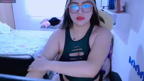 Snapshot of siddhy592 chatting on June 29, 7:47 pm sidhy online show from June 29, 7:47 pm