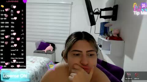Snapshot of siddhy592 chatting on July 7, 2:14 am sidhy online show from July 7, 2:14 am