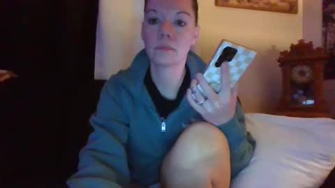 Mrs. St. Patrickk online show from January 8, 4:09 pm