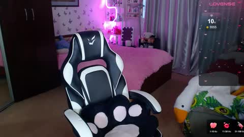 Sidny online show from February 11, 5:01 am