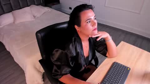 Siena Rosewood online show from November 21, 3:38 am