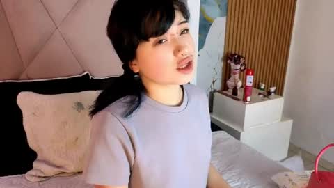 Sienna Desieree online show from June 15, 1:24 pm