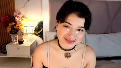 Sienna Desieree online show from July 1, 12:51 pm